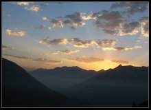 dawn prelude / ***