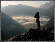Dawn Above the Clouds / ***