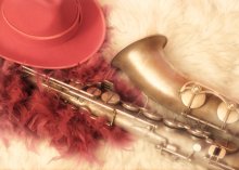 Saxy things / ***