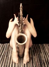 Play Saxy / ***