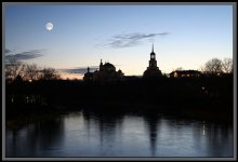 Moonlight night / ***