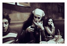 Women's talk / ***