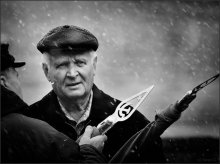 Man with spear / ***