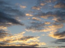 rays of the sun through the clouds proryvayutsya / ***