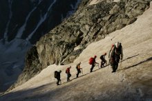climbing / ***