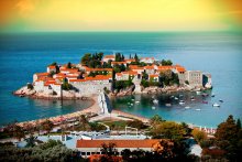 Island / *****