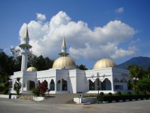 Mosque on o.Langkavi / ***