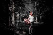 ... Allein im Wald ... / ***