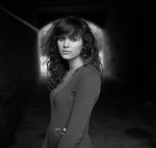 Liana (portrait of a flower) / .................
