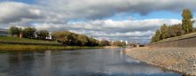 Dvina River in October / ***