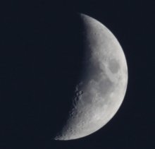 Moon / *****