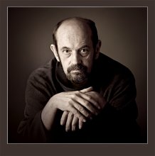 Portrait of sculptor Alexander Kamardina / ***
