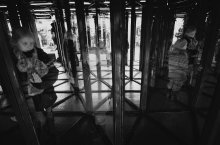 In the labyrinth ... / ***