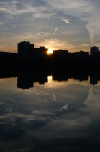 Sunset in the city / ***