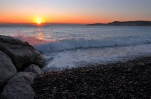 Dawn and Sea / ***
