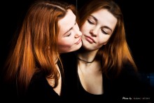Looking glass / .........