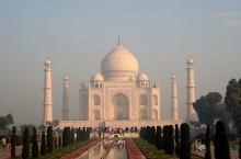 Taj Mahal / ***