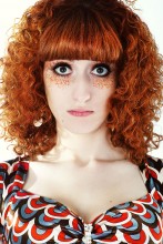 Doll / ***