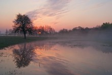 April morning / ***