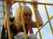 girlfriend / ***