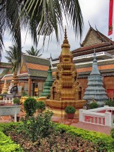 Wat Preah Prom Rath / ***