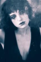 IN SEARCH OF MAN RAY... / ***