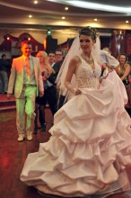 A friend\'s wedding / ***