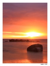 The first beam / Sunrise in Kauai, Hawaii