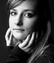 Anna / *****
