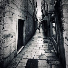 she's walking down the street / ***