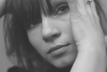 portrait of a girl / ***