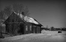 Old House / ***
