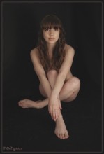 Portrait of a Girl / ***