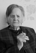 My great-grandmother 90 / .....
