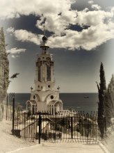And the church, and a lighthouse ... / ***
