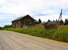 Driving along the Karelia ... / ***