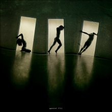 turning age / ***