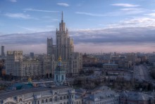 Evening City / ***