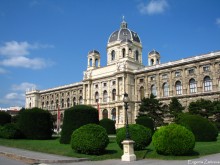 Vienna Museum of Natural History / ***