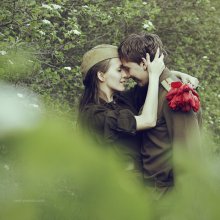 Red tulips / http://soul-portrait.com/