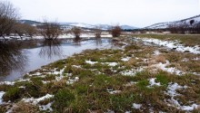 May\'s snowed! / ***