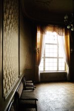 interior / ***