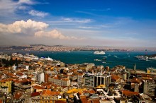 Call of the ship in the Bosporus / ***