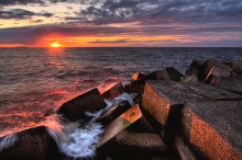 Spray sunset / ***