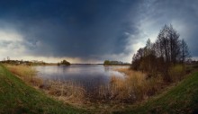 April rain / ***
