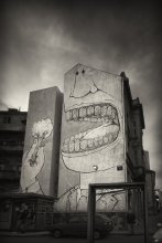 |   EATER   | / ***