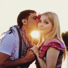 Sunset Kiss / ***