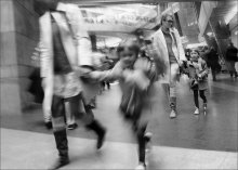 Shopping ... / ***