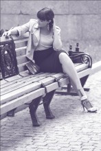 Frenchwoman / ***