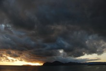 &quot;... Die Wolken, Himmel, Nebel liegen ...&quot; / ***